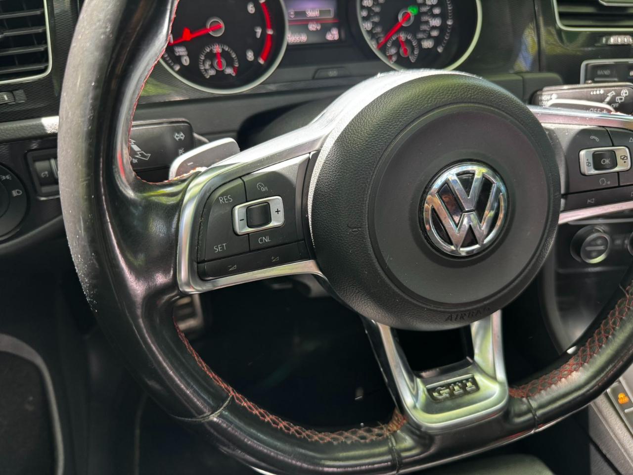 Volkswagen GTI Autobahn 6A 4-Door 2016