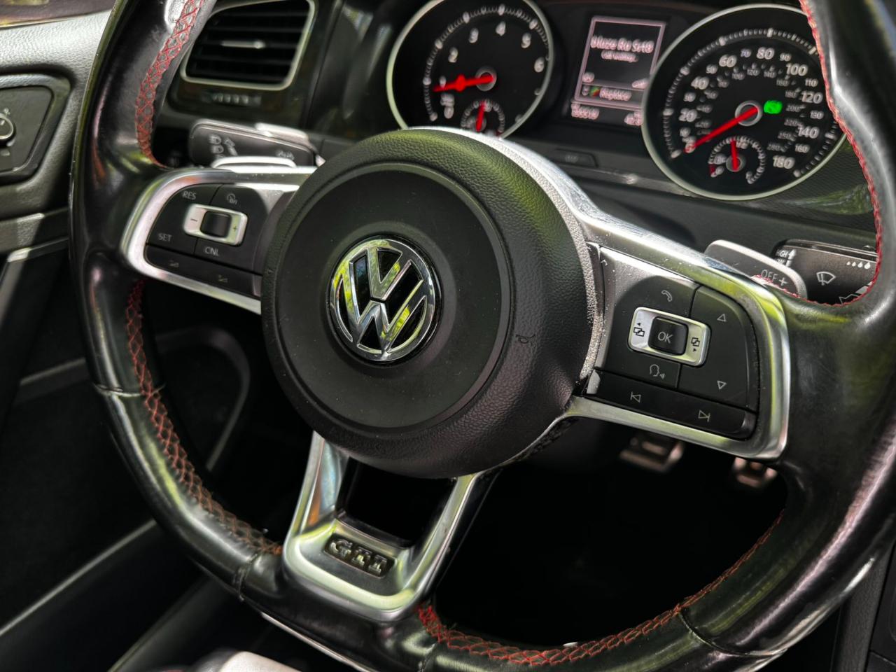 Volkswagen GTI Autobahn 6A 4-Door 2016
