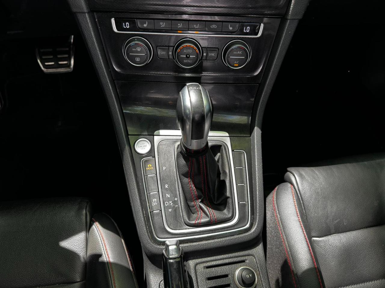 Volkswagen GTI Autobahn 6A 4-Door 2016