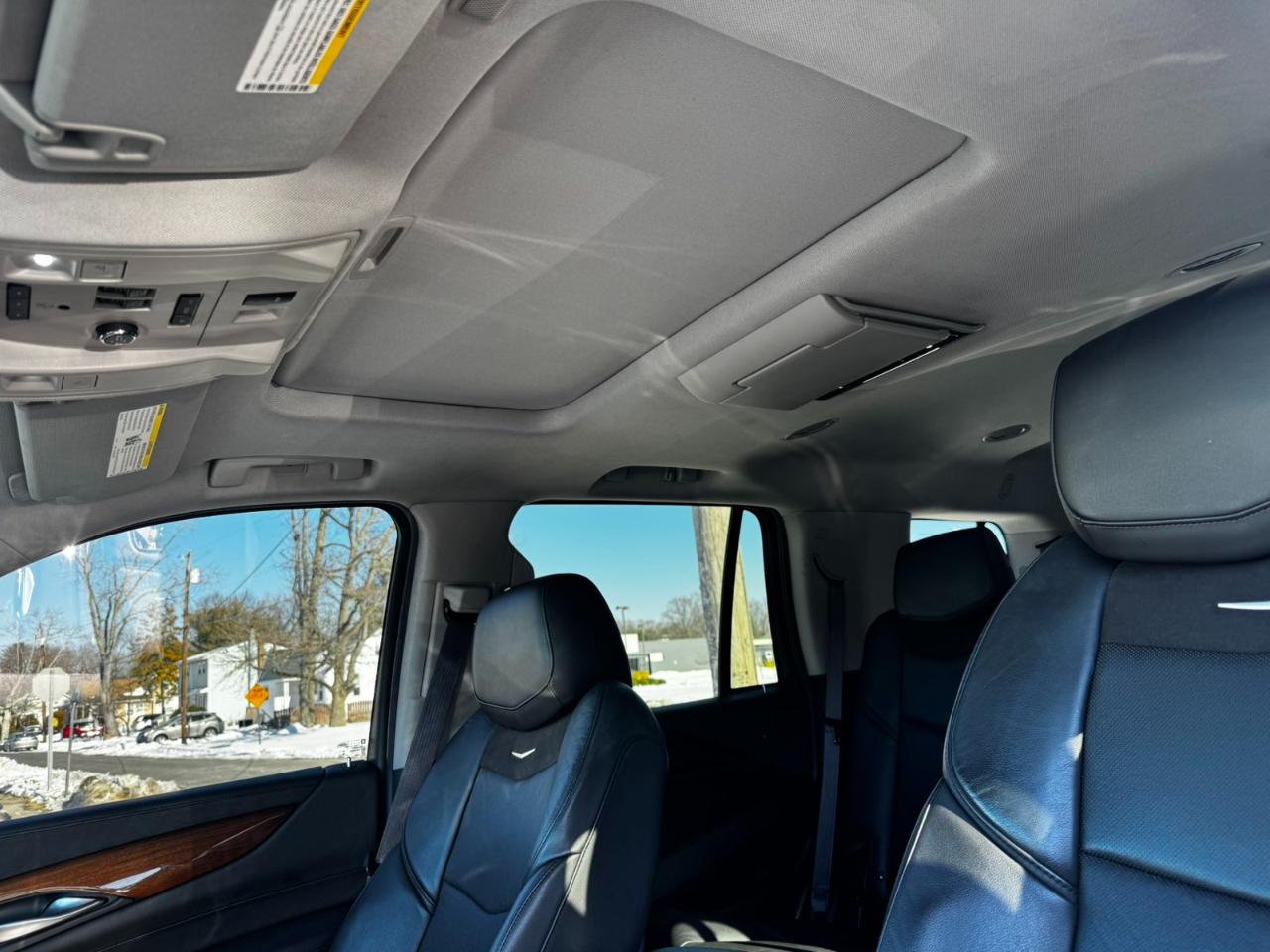 Cadillac Escalade Luxury 4WD 2016