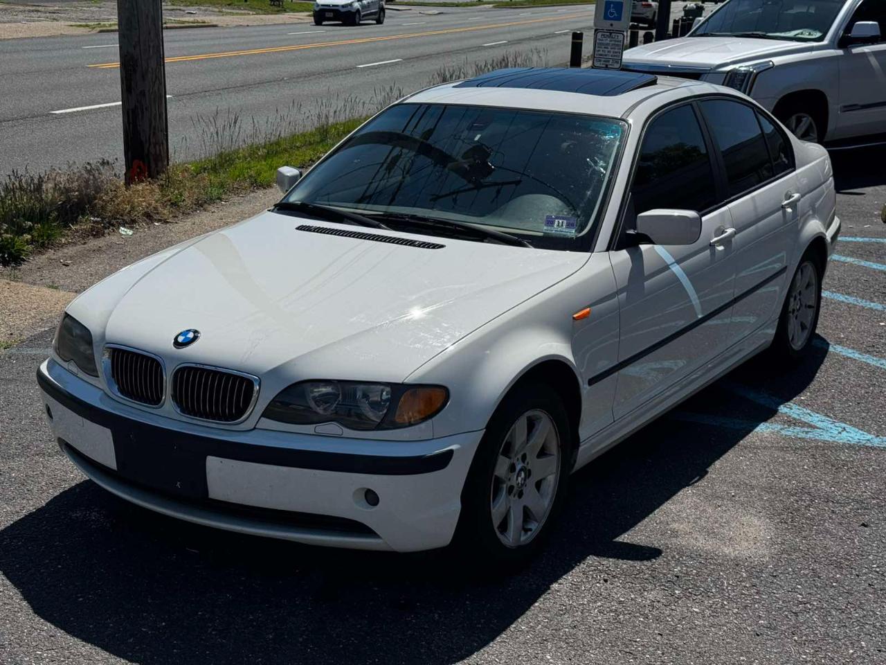 BMW 3-Series 325xi Sedan 2003