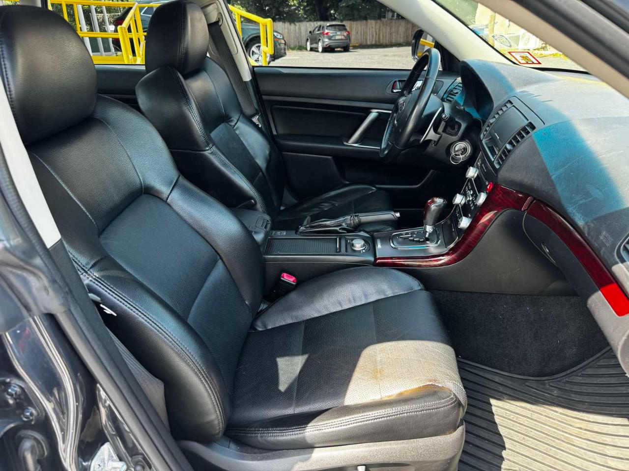 Subaru Legacy 3.0R Limited 2009