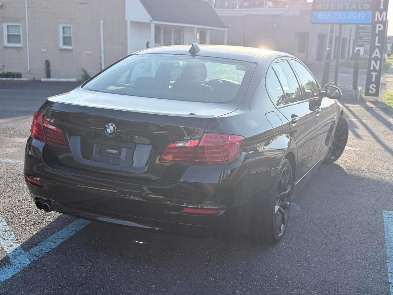 BMW 5-Series 528i xDrive 2016