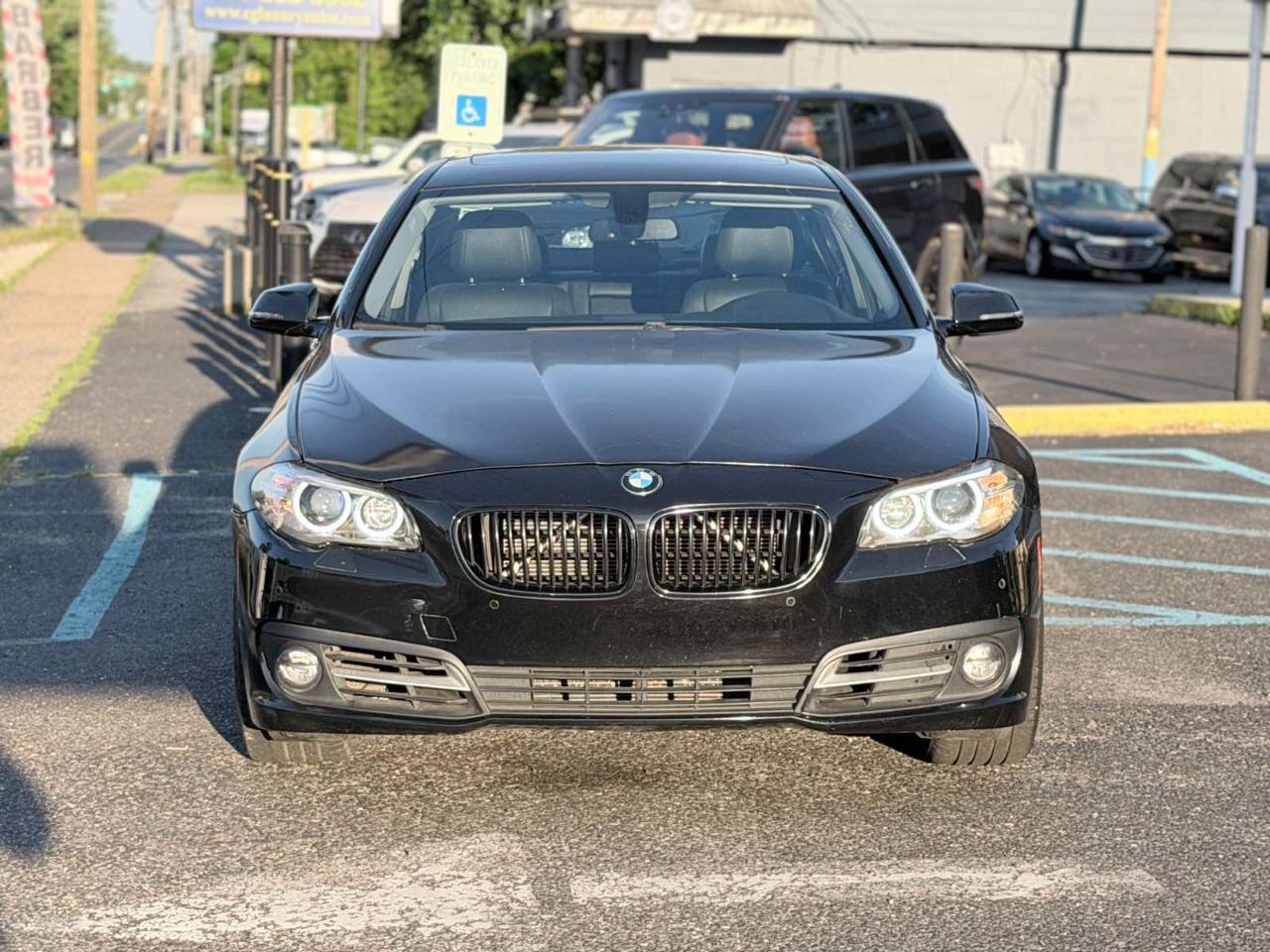 BMW 5-Series 528i xDrive 2016