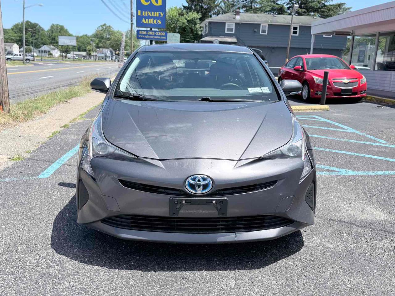 Toyota Prius Two 2016
