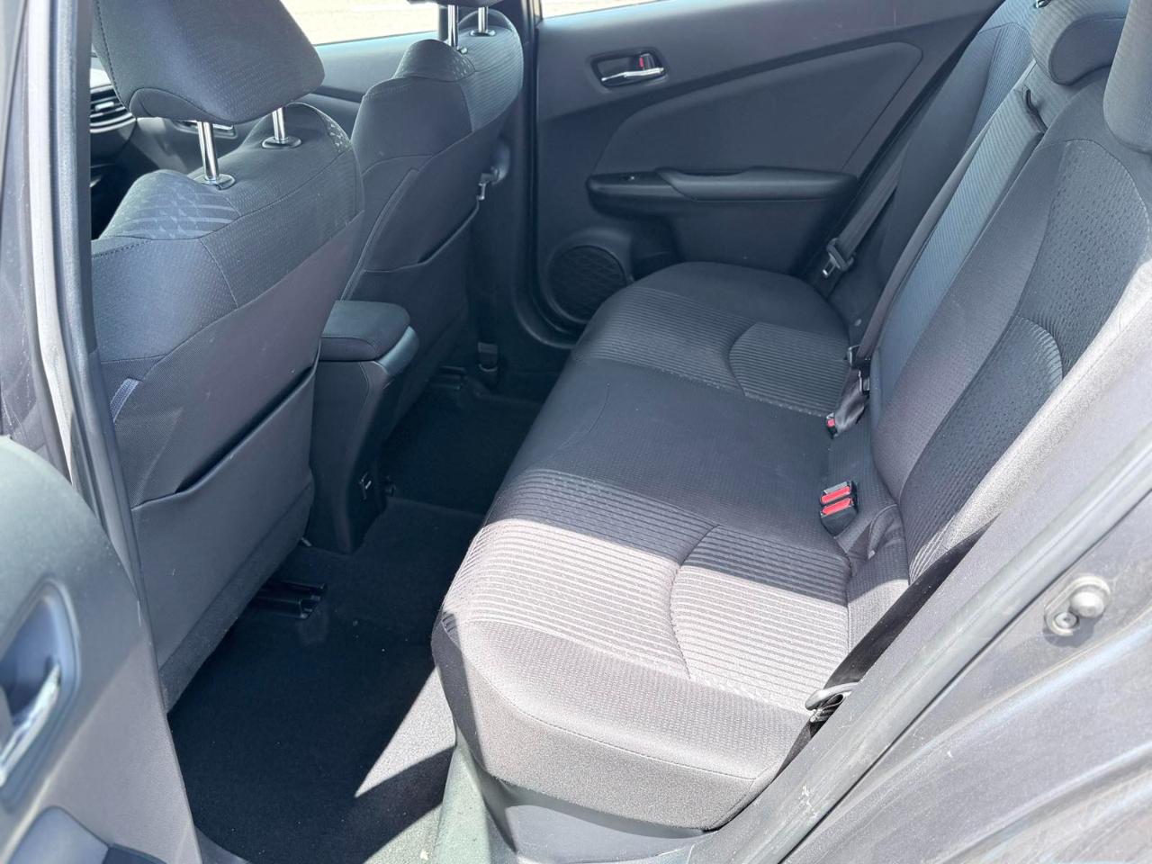 Toyota Prius Two 2016