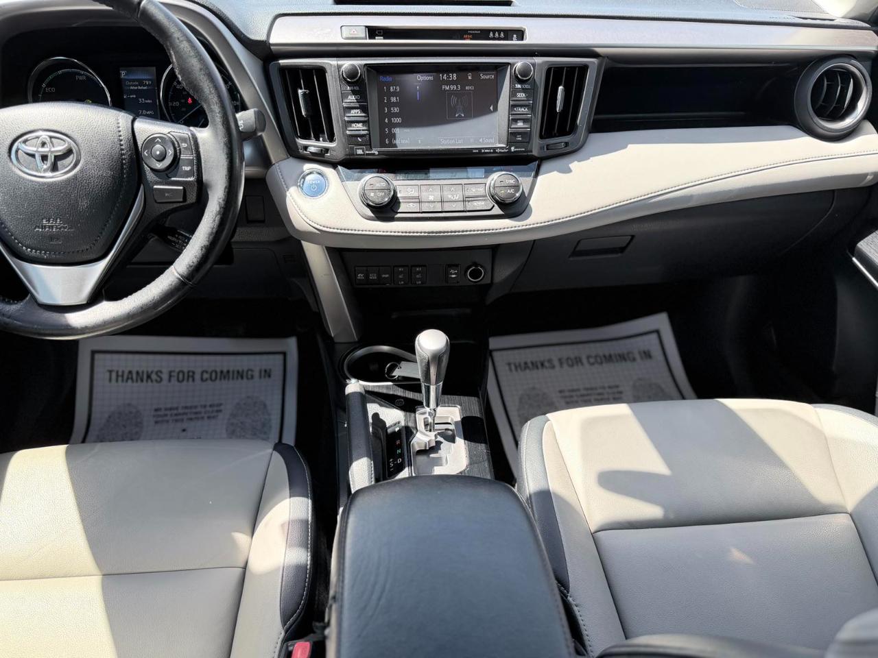 Toyota RAV4 Hybrid Limited 2017