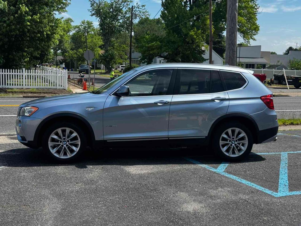 BMW X3 xDrive28i 2011