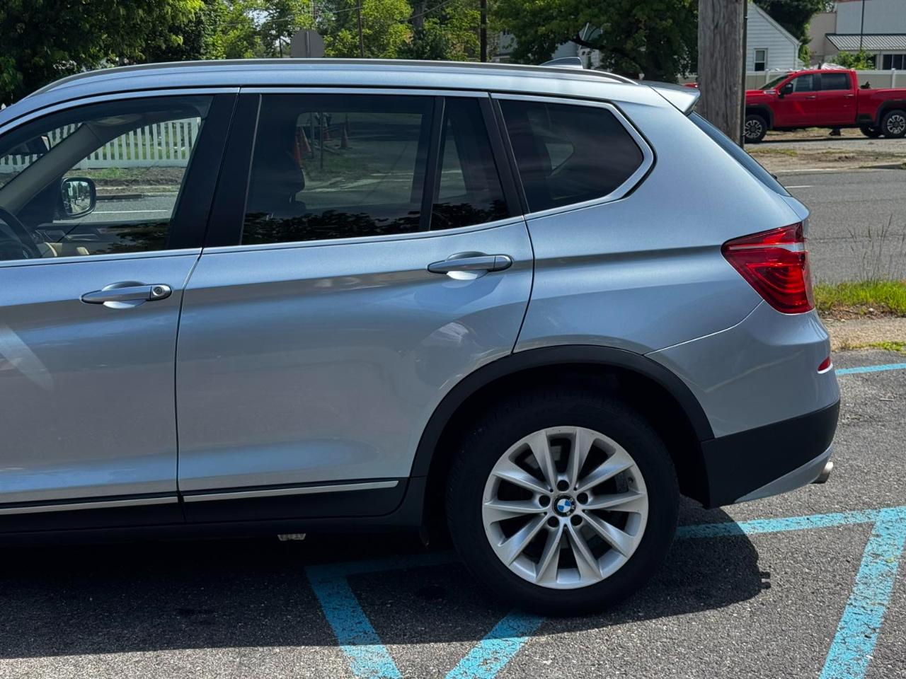 BMW X3 xDrive28i 2011