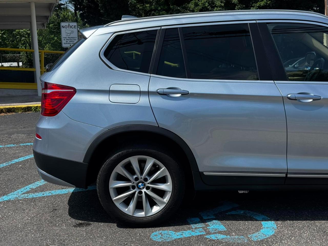 BMW X3 xDrive28i 2011