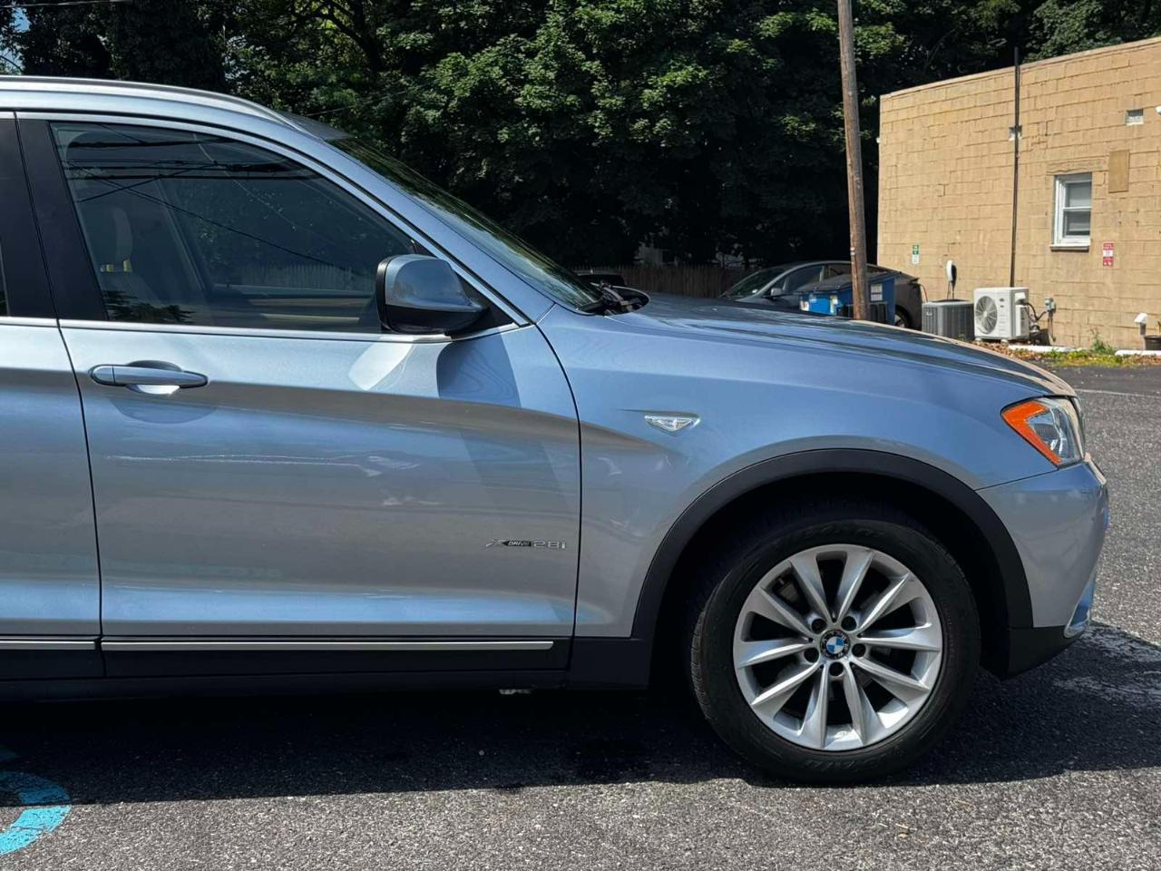BMW X3 xDrive28i 2011