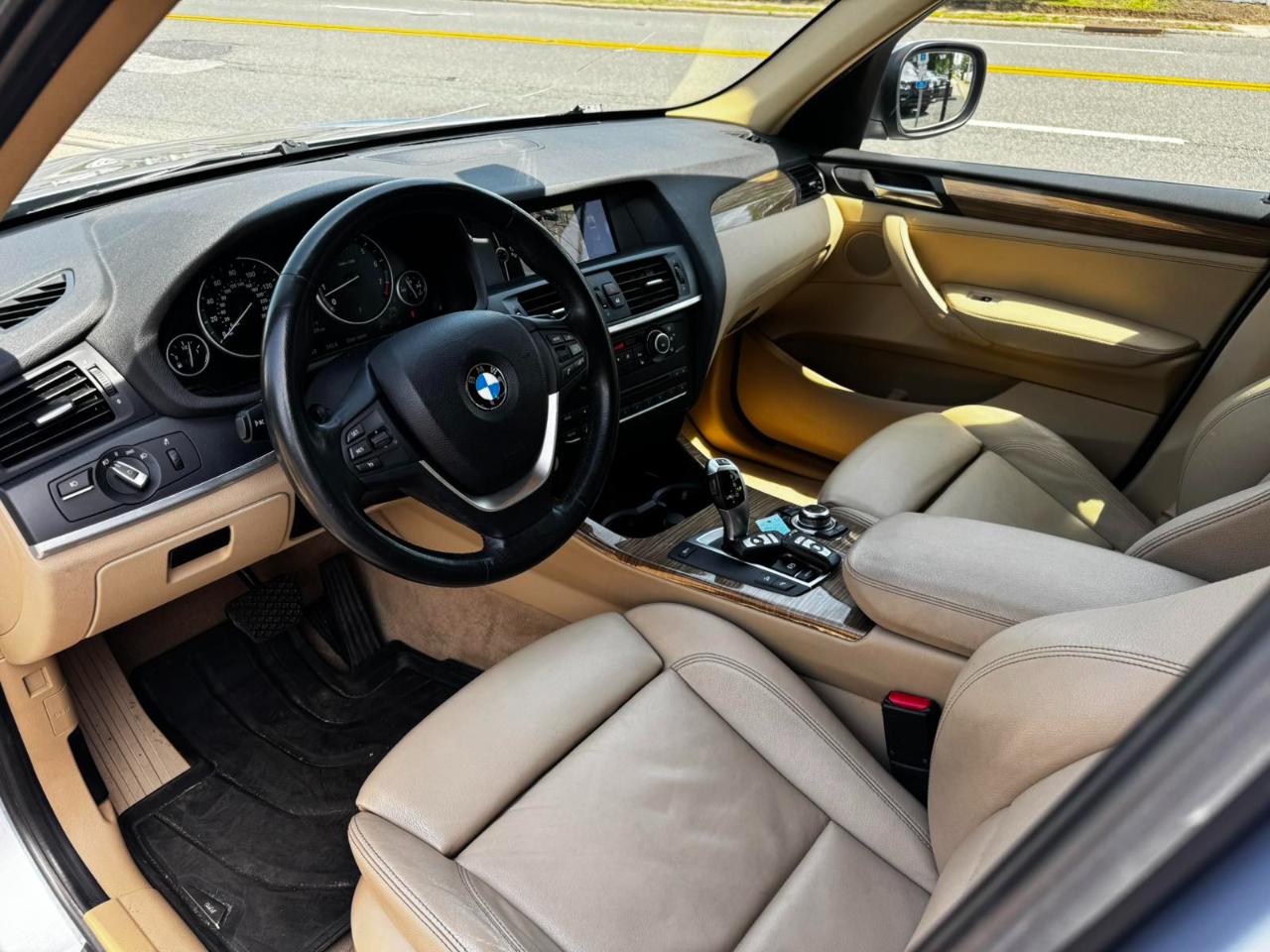 BMW X3 xDrive28i 2011