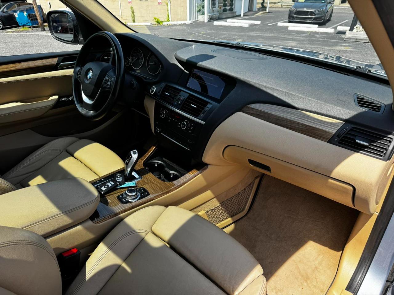 BMW X3 xDrive28i 2011