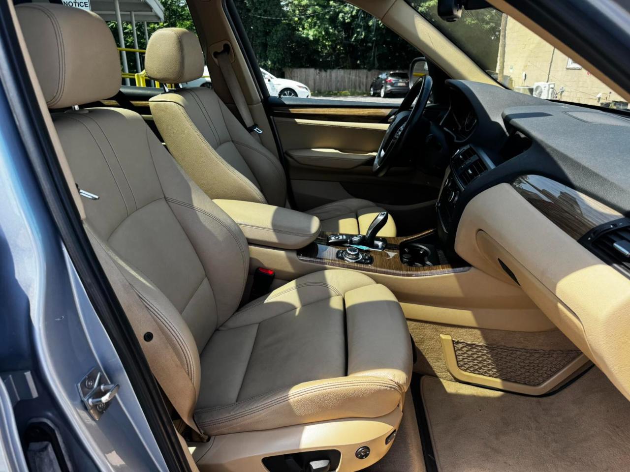 BMW X3 xDrive28i 2011