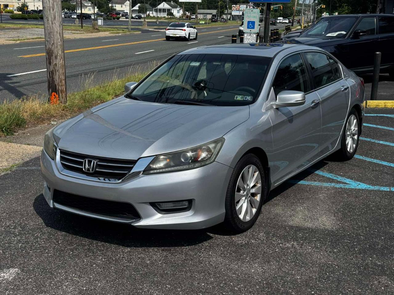 Honda Accord EX Sedan 6-Spd MT 2013