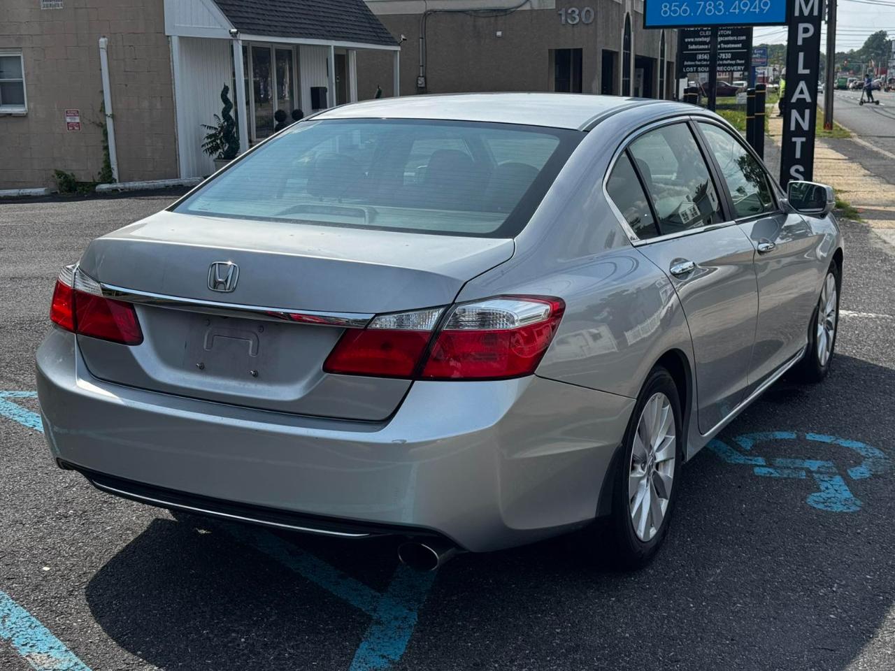 Honda Accord EX Sedan 6-Spd MT 2013