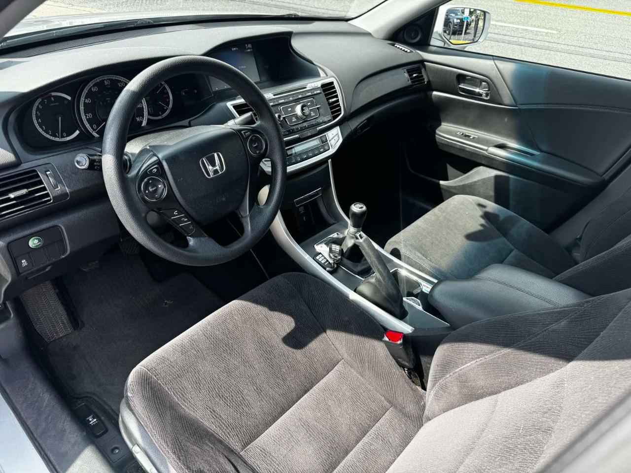 Honda Accord EX Sedan 6-Spd MT 2013