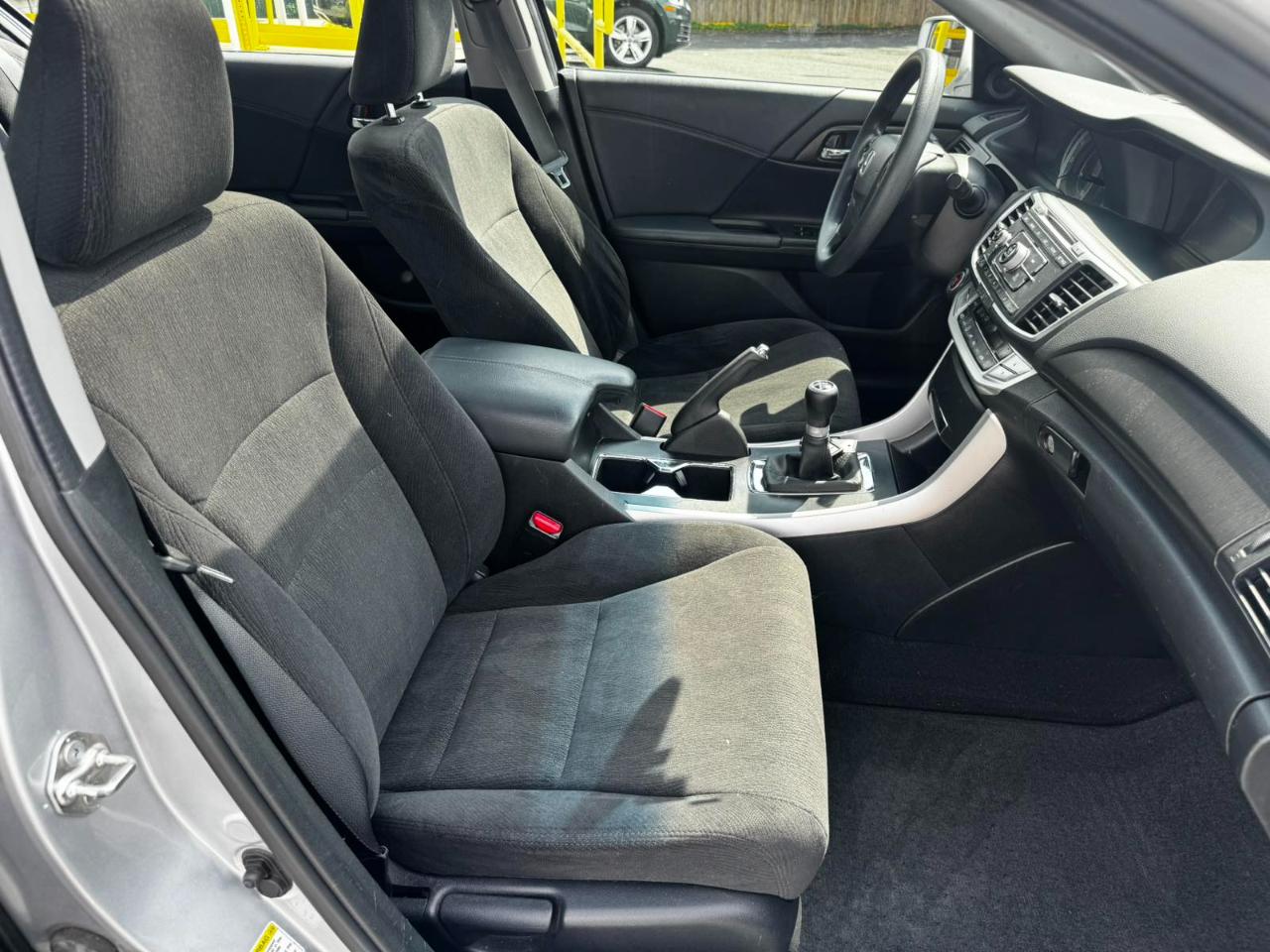 Honda Accord EX Sedan 6-Spd MT 2013
