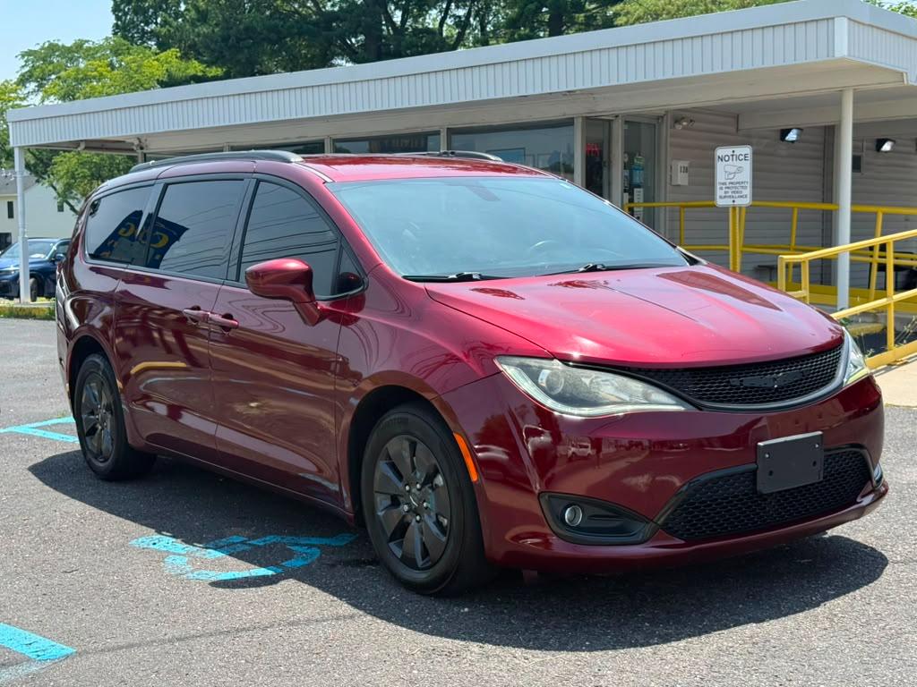 Chrysler Pacifica Hybrid Touring L 2020