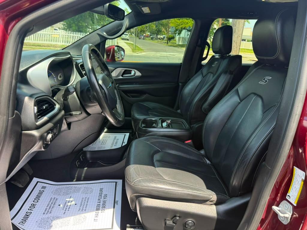Chrysler Pacifica Hybrid Touring L 2020