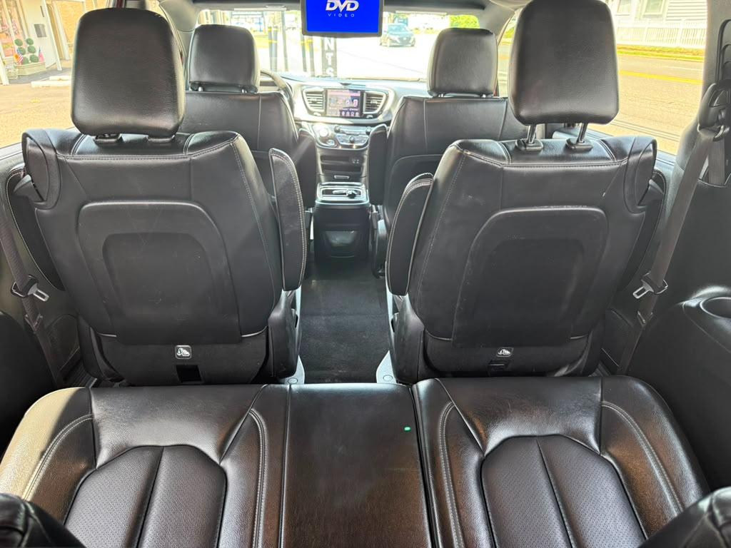 Chrysler Pacifica Hybrid Touring L 2020