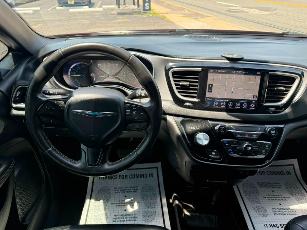 Chrysler Pacifica Hybrid Touring L 2020