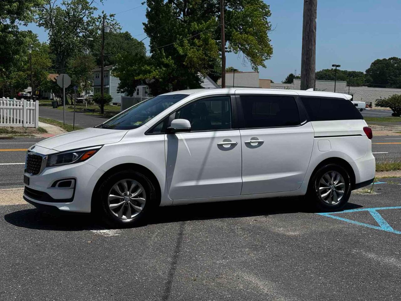 Kia Sedona LX 2020