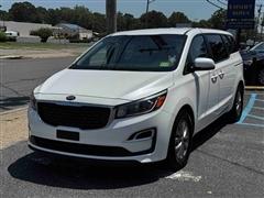 2020 Kia Sedona 