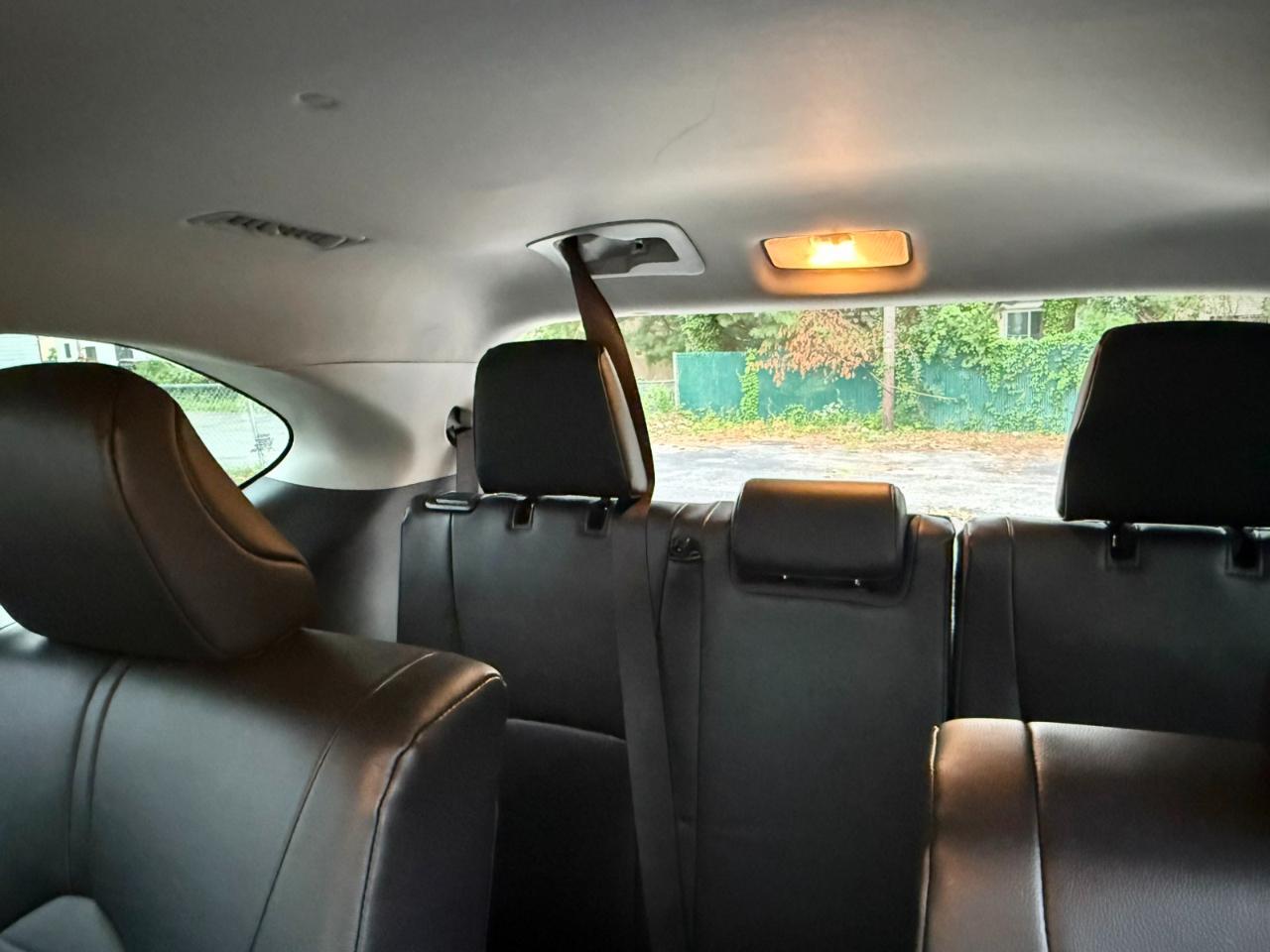 Toyota Highlander Hybrid XLE 2023