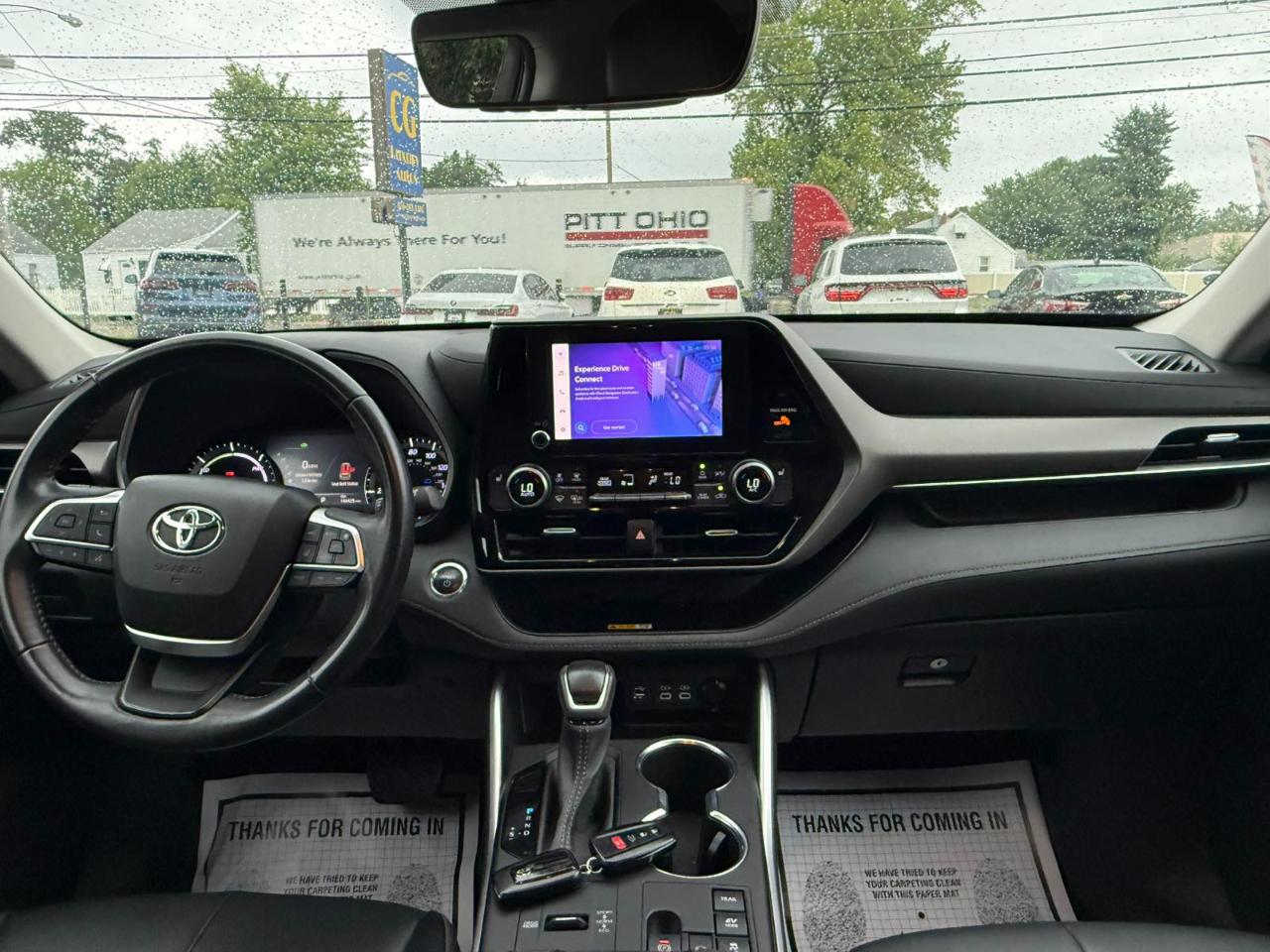 Toyota Highlander Hybrid XLE 2023