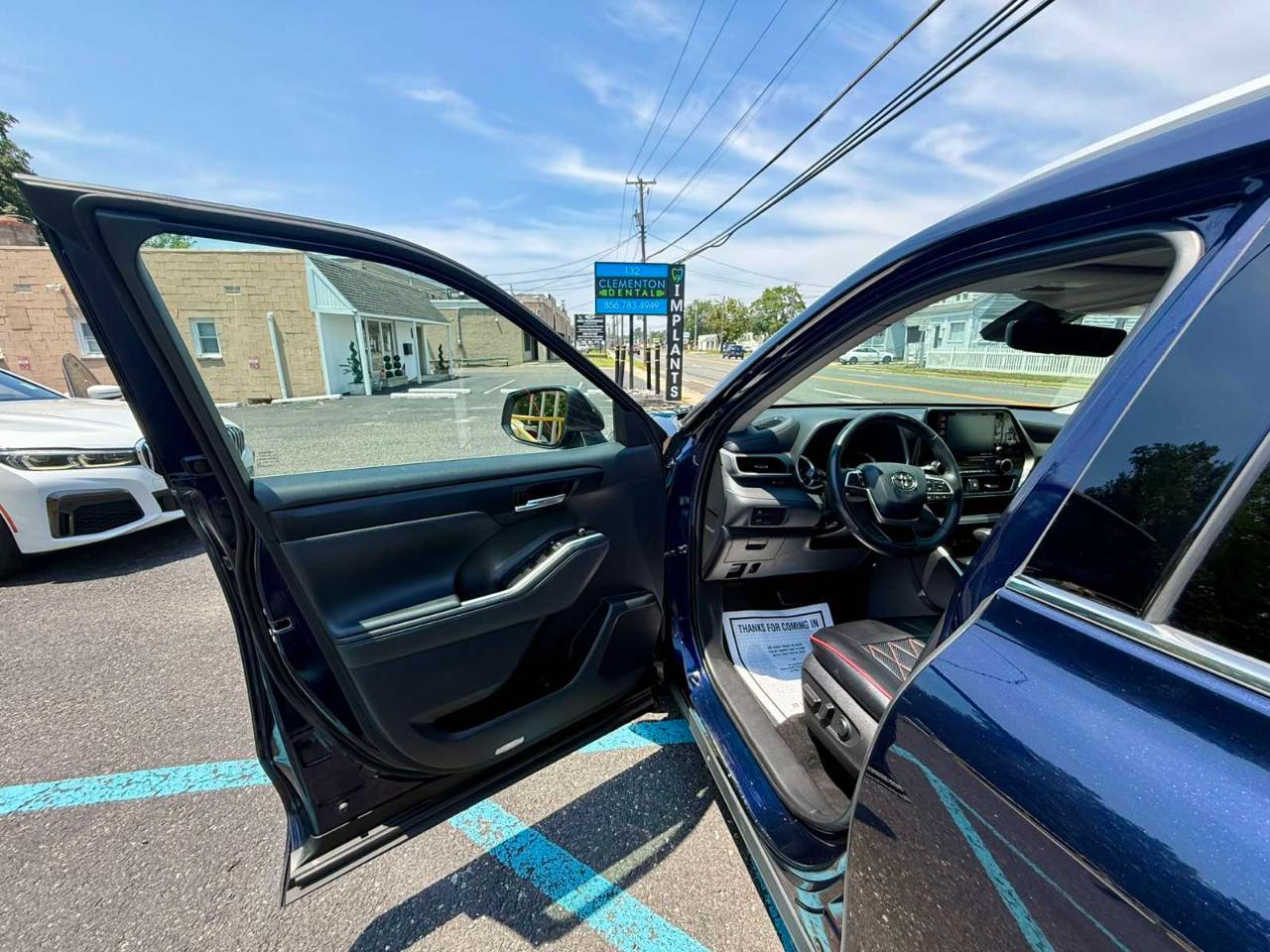 Toyota Highlander Hybrid XLE AWD 2022