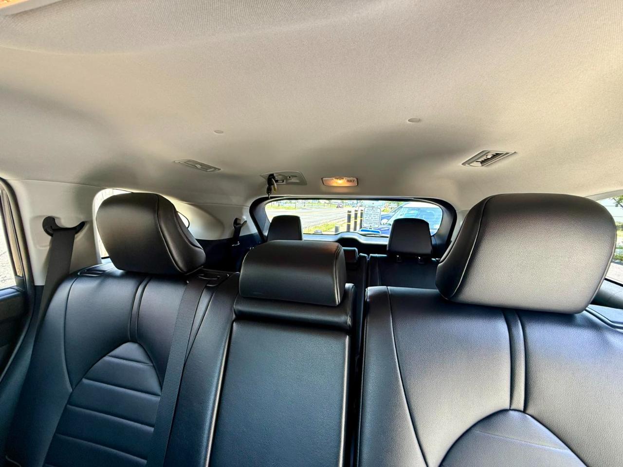 Toyota Highlander Hybrid XLE AWD 2022