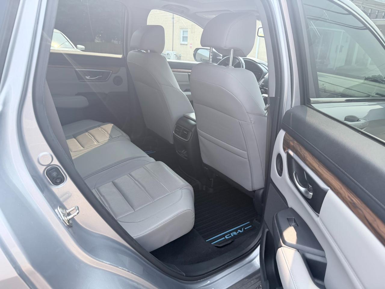 Honda CR-V Touring AWD 2017