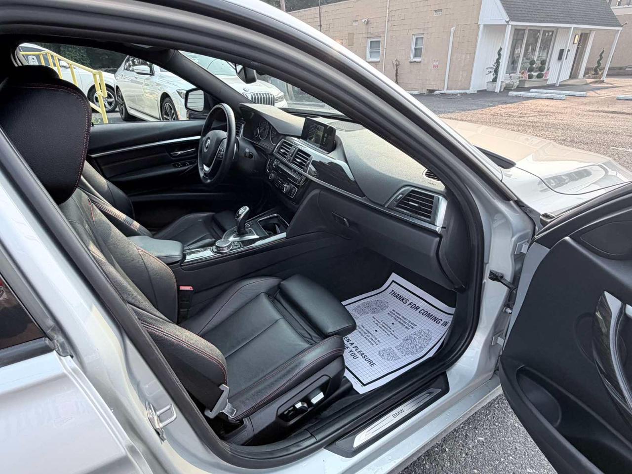 BMW 3 Series 4dr Sdn 328i xDrive AWD SULEV 2016