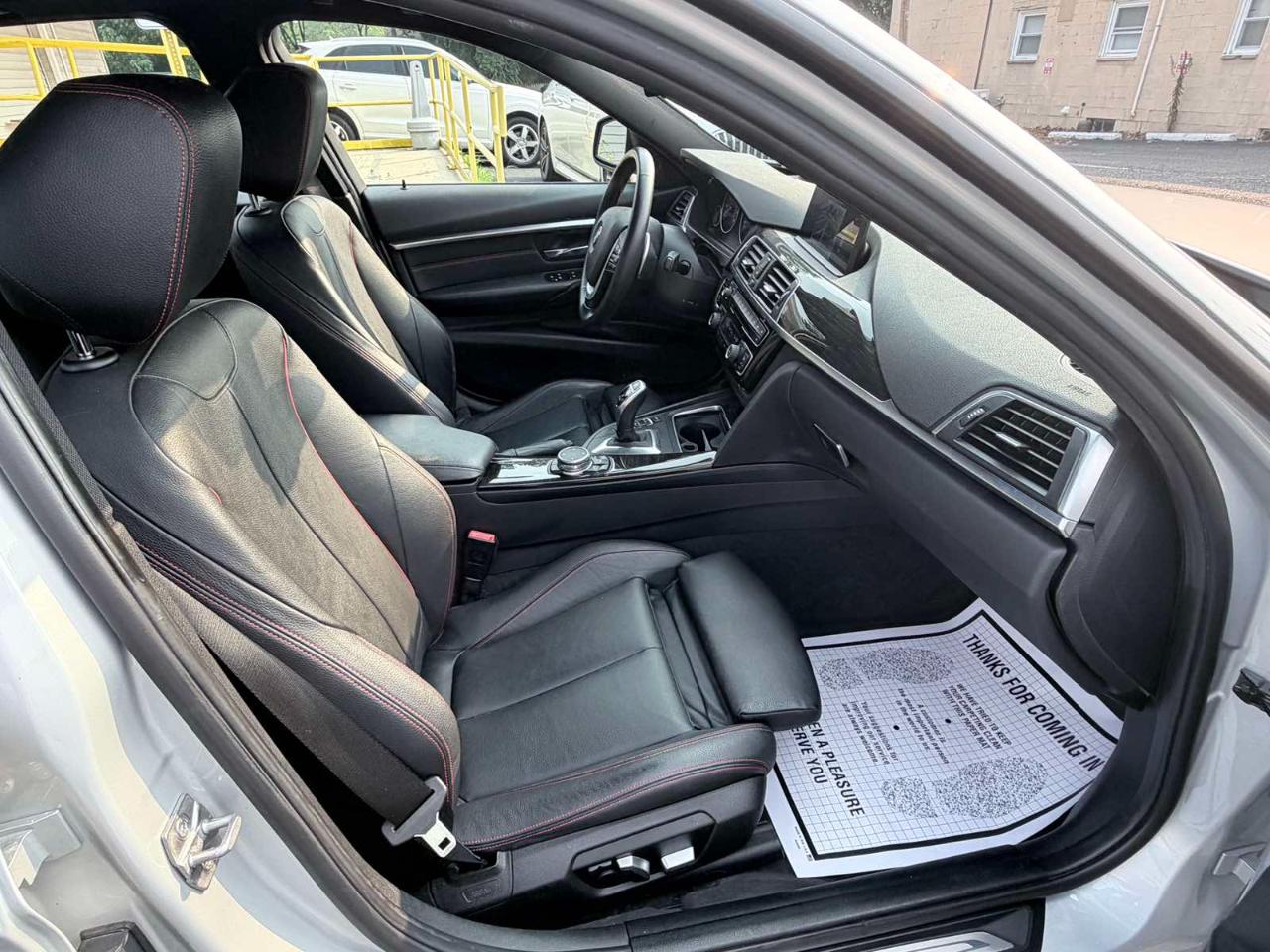 BMW 3 Series 4dr Sdn 328i xDrive AWD SULEV 2016
