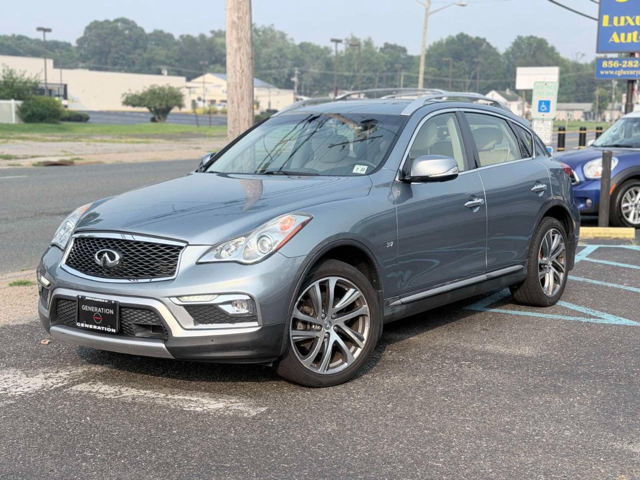 Infiniti QX50 AWD 2017