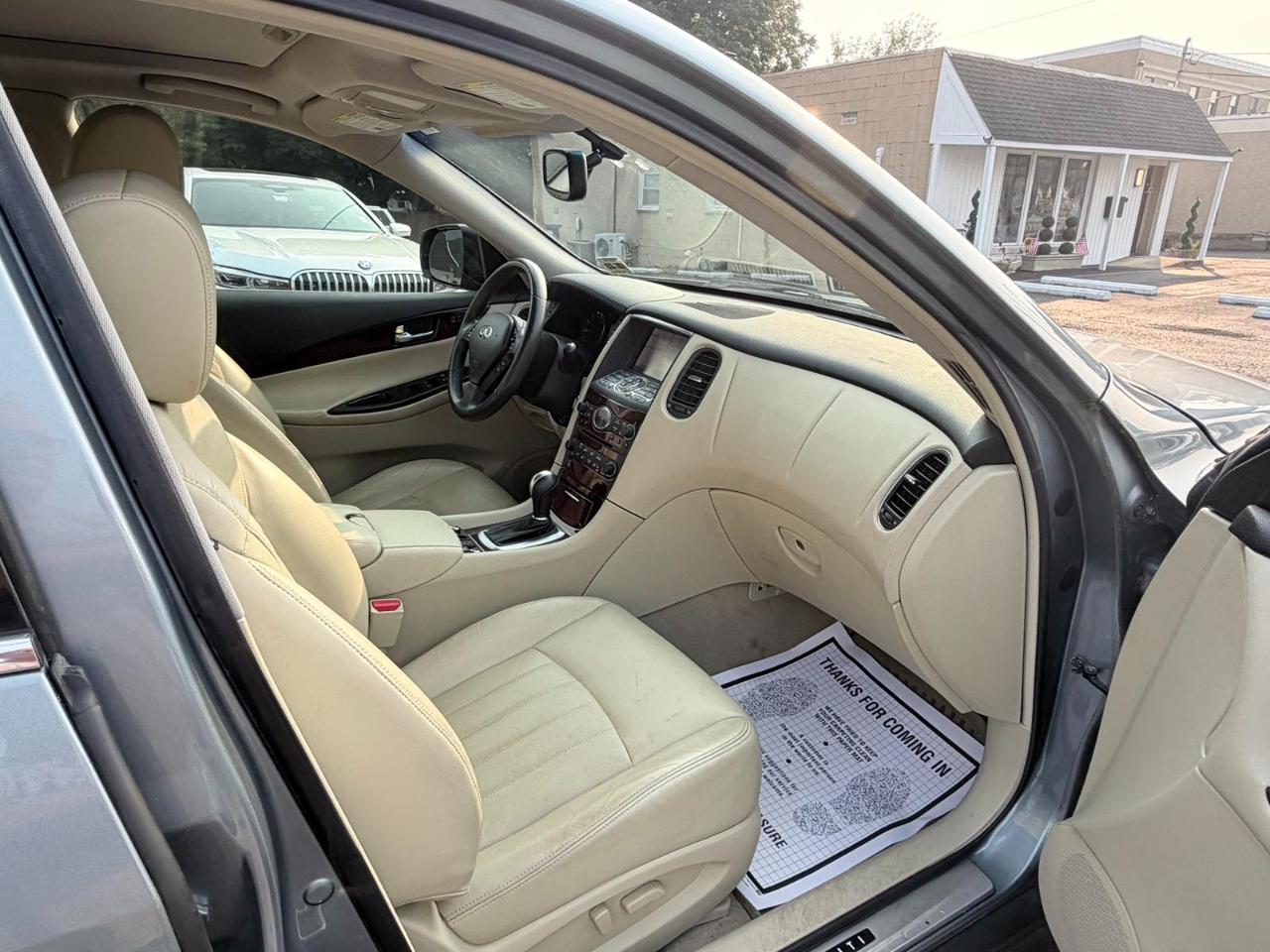 Infiniti QX50 AWD 2017