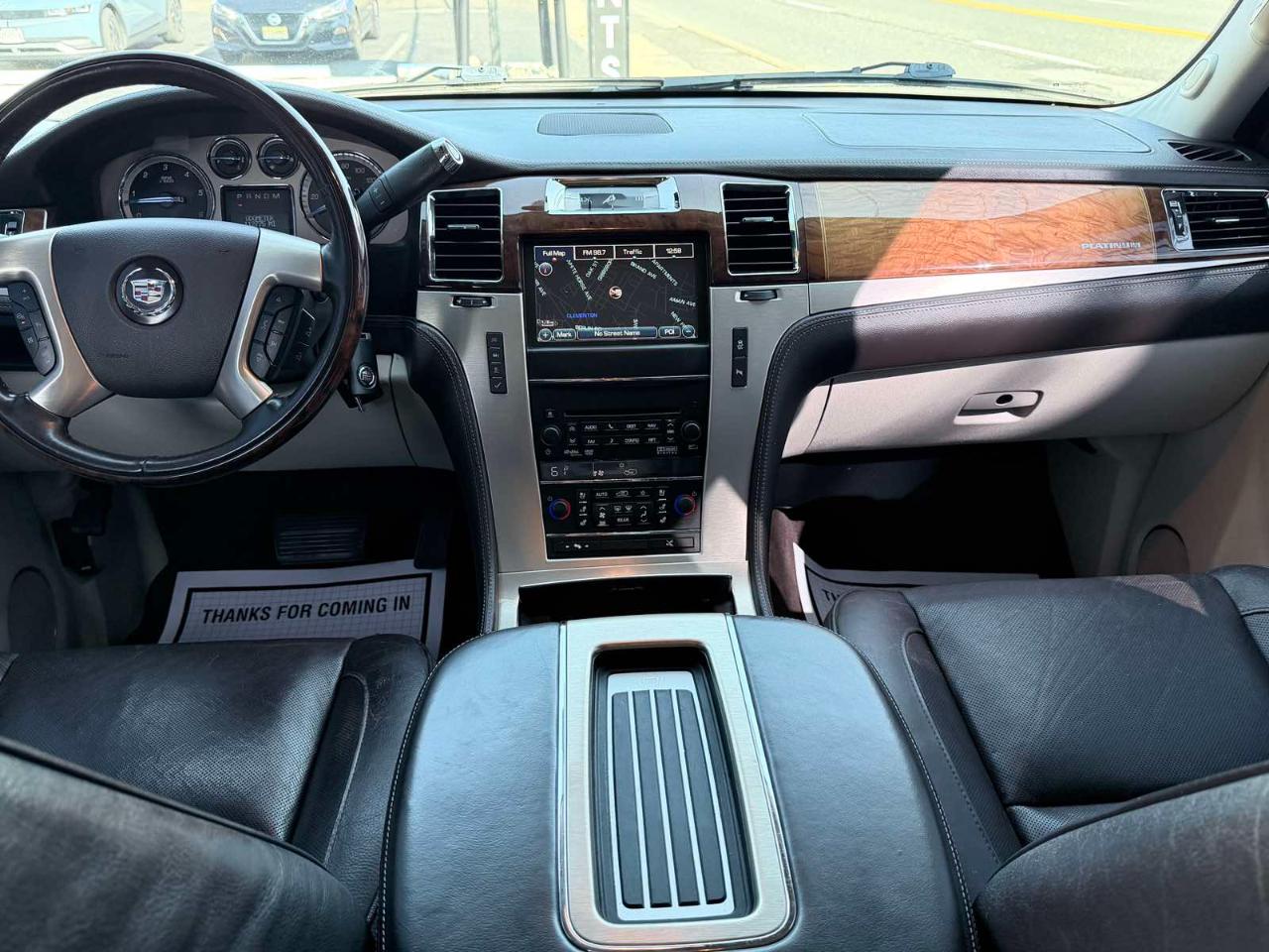 Cadillac Escalade ESV AWD 4dr Platinum Edition 2013