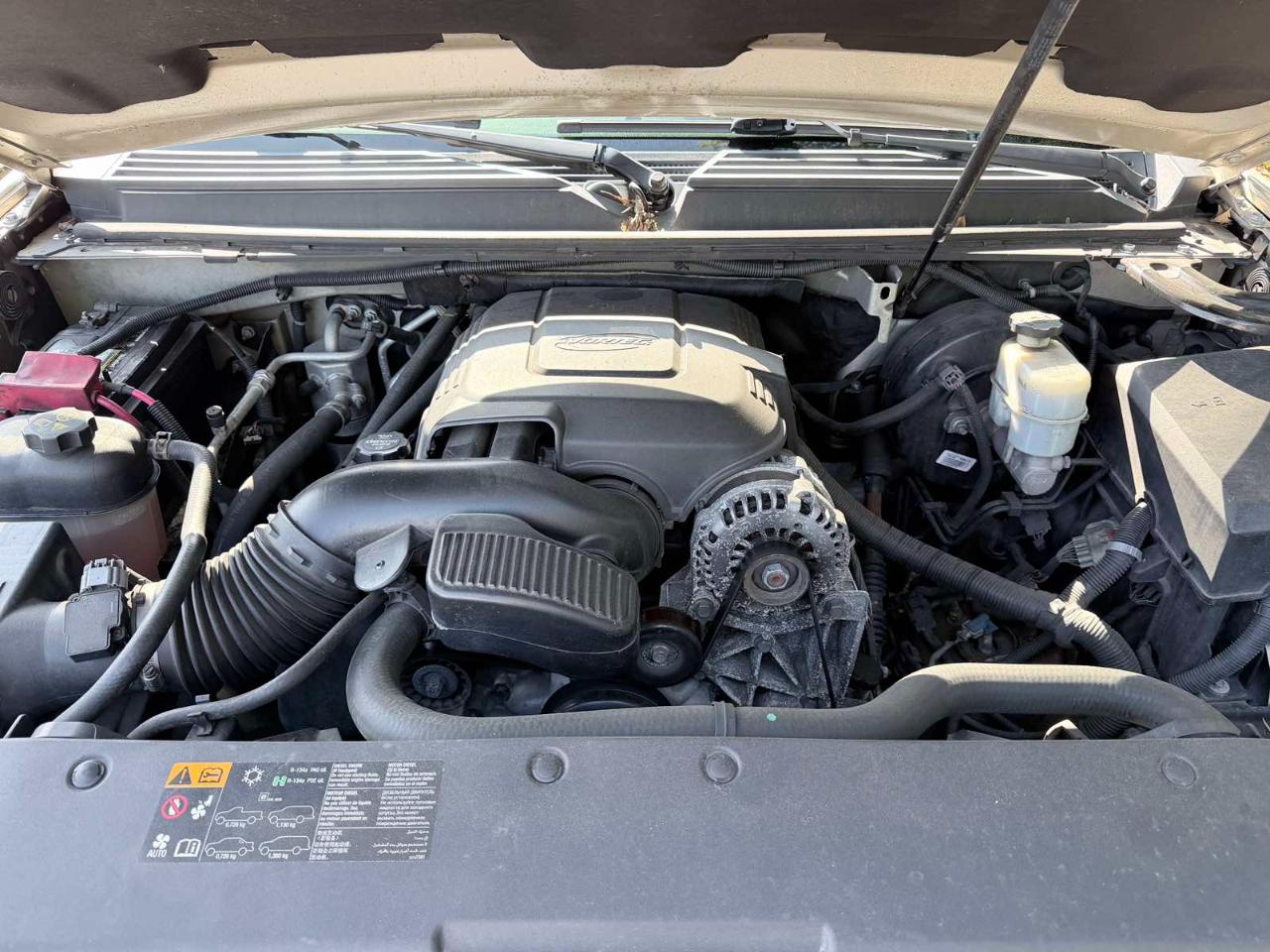 Cadillac Escalade ESV AWD 4dr Platinum Edition 2013