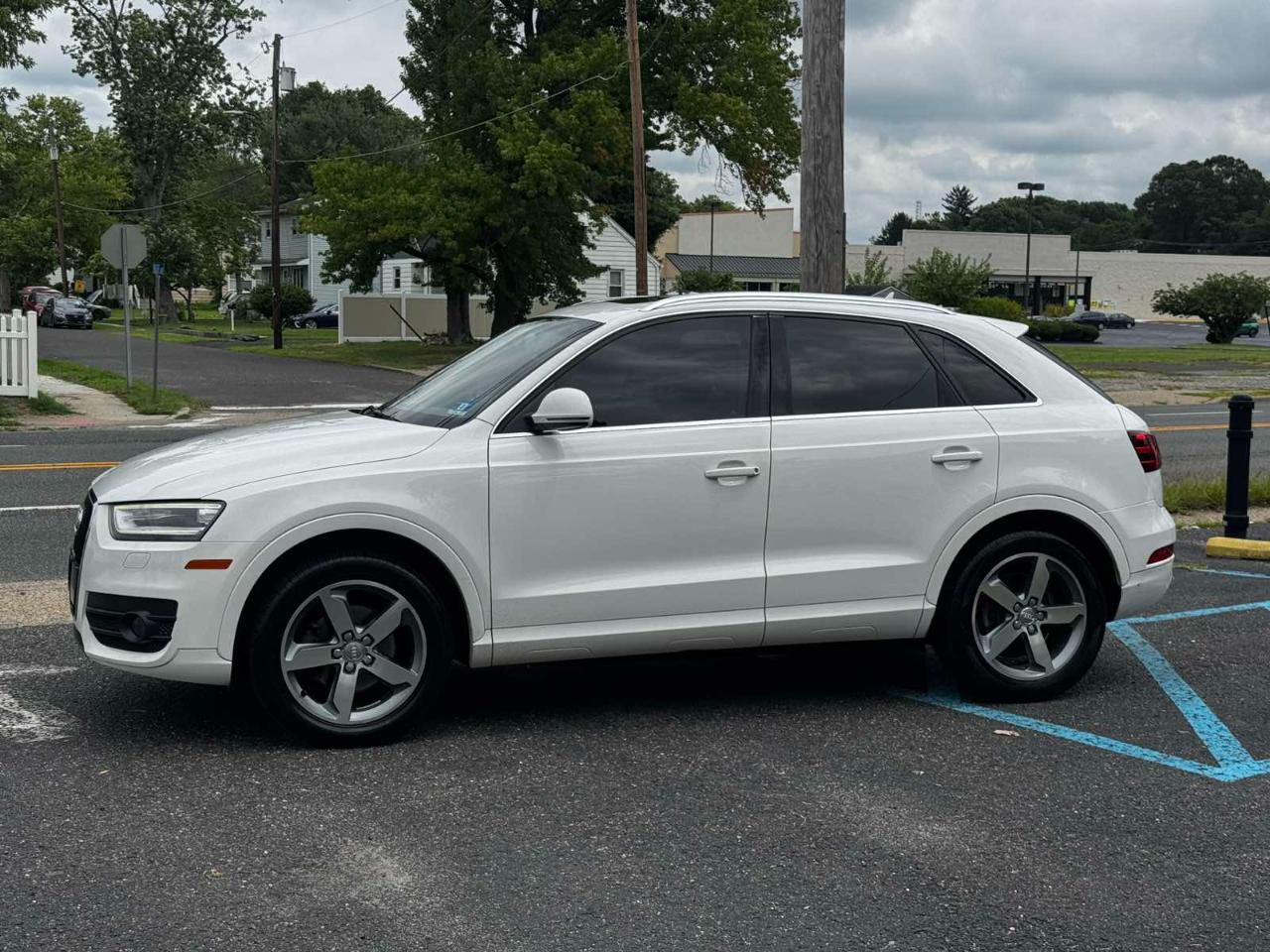 Audi Q3 FrontTrak 4dr 2.0T Premium Plus 2015