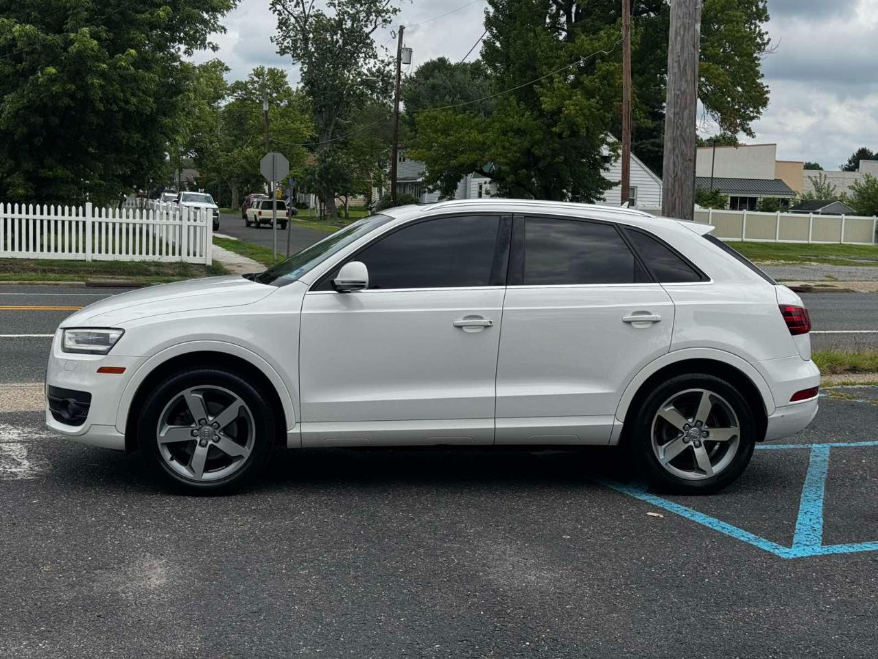 Audi Q3 FrontTrak 4dr 2.0T Premium Plus 2015