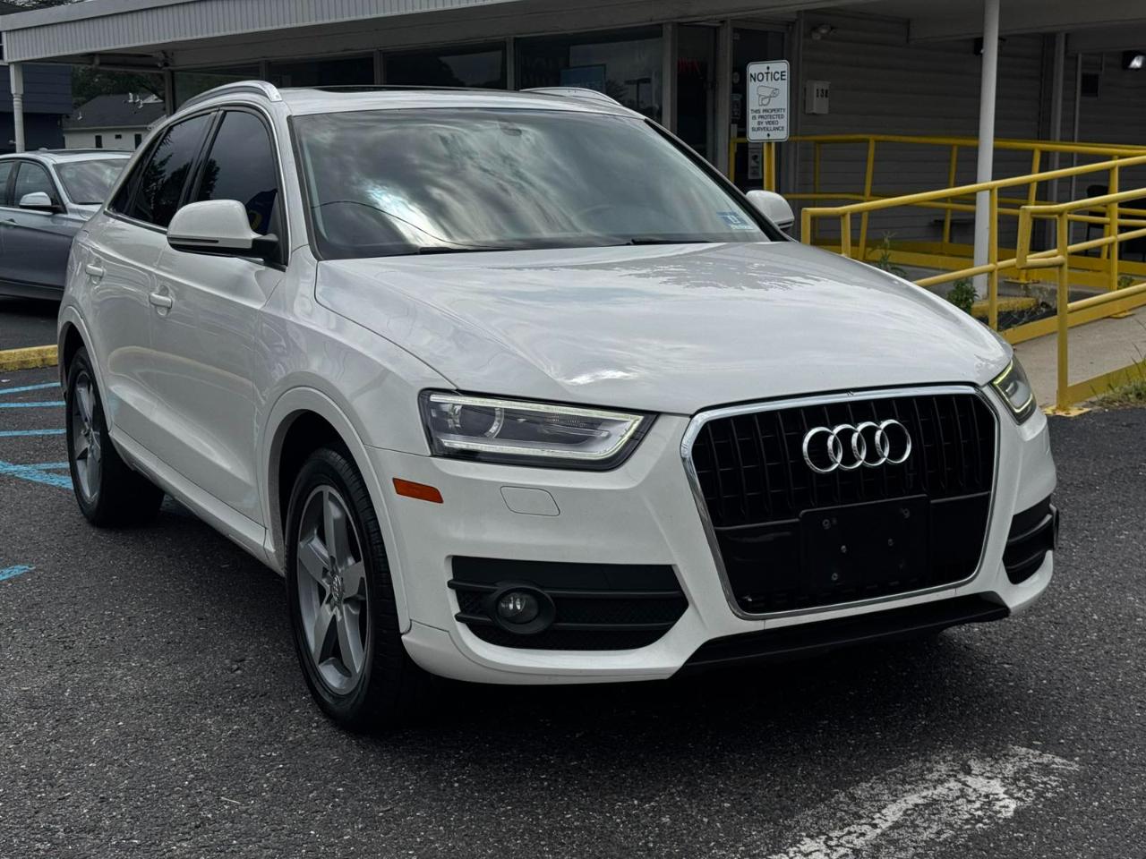 Audi Q3 FrontTrak 4dr 2.0T Premium Plus 2015