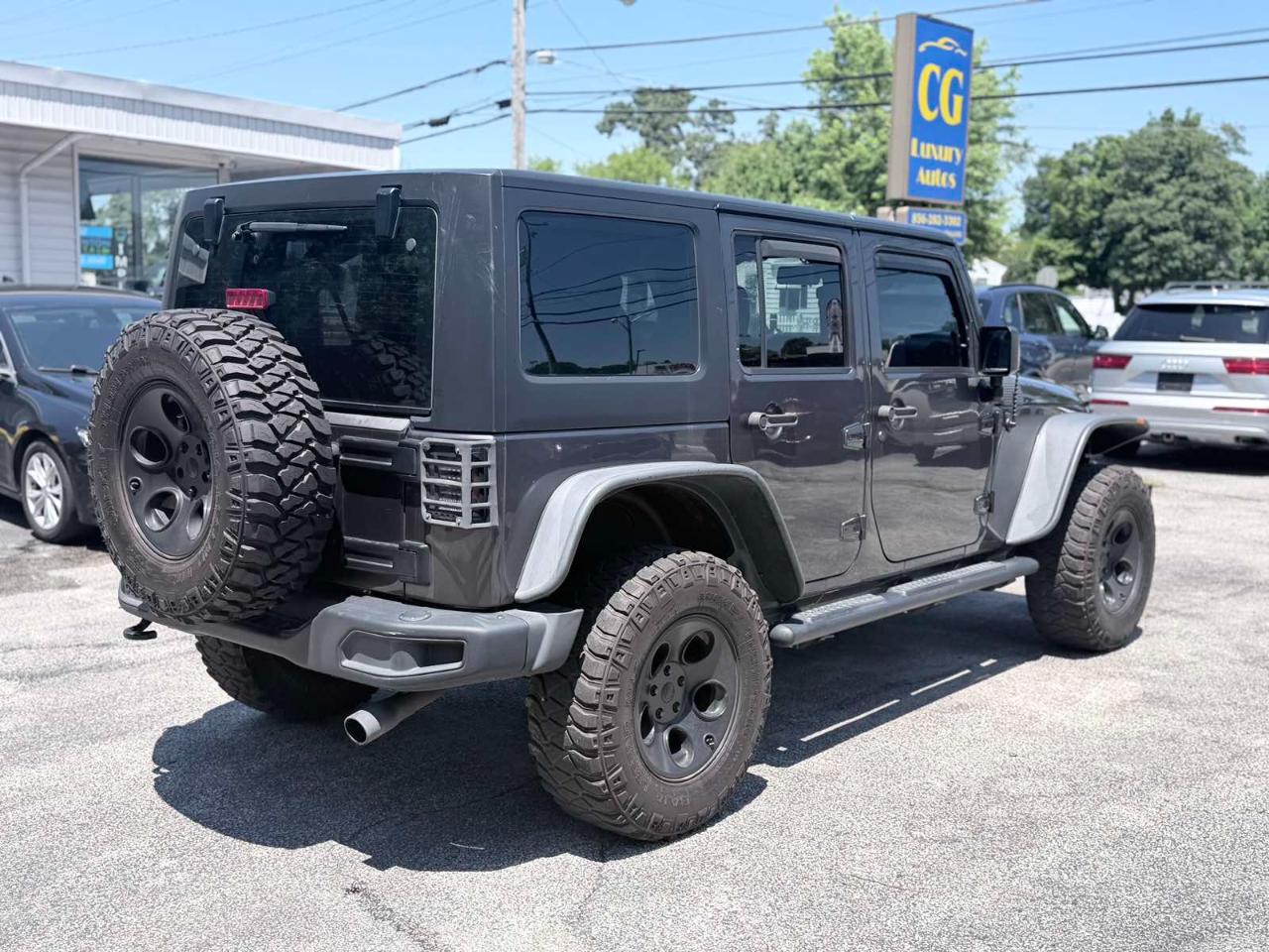 Jeep Wrangler Unlimited 4WD 4dr Sport 2014