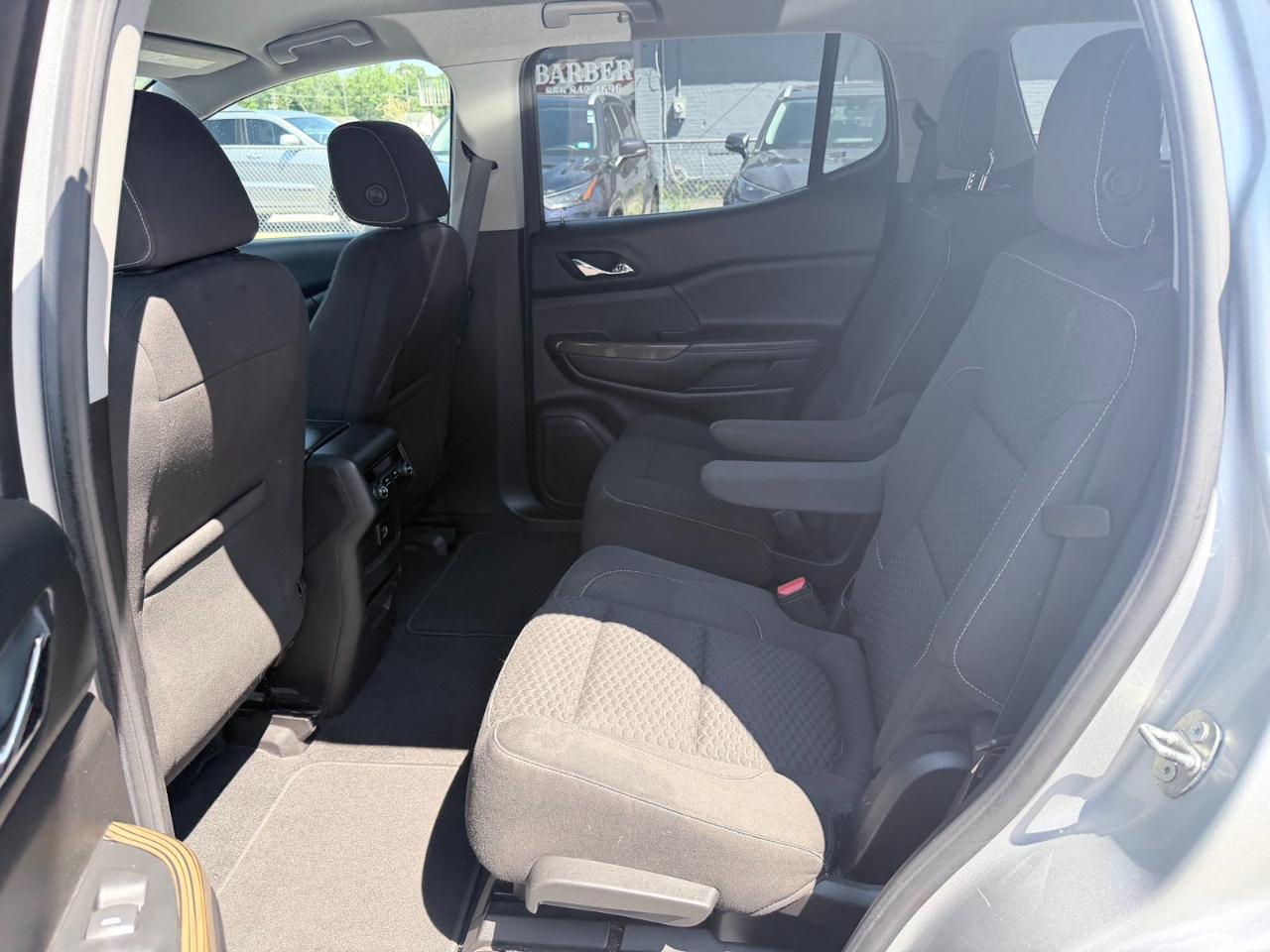 GMC Acadia AWD 4dr SLE w/SLE-2 2017