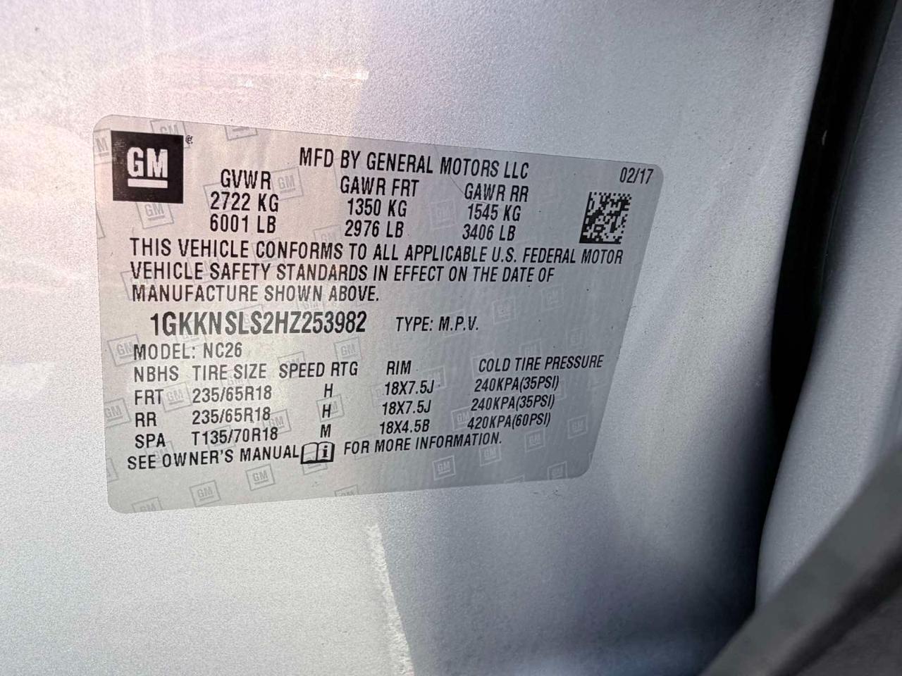 GMC Acadia AWD 4dr SLE w/SLE-2 2017
