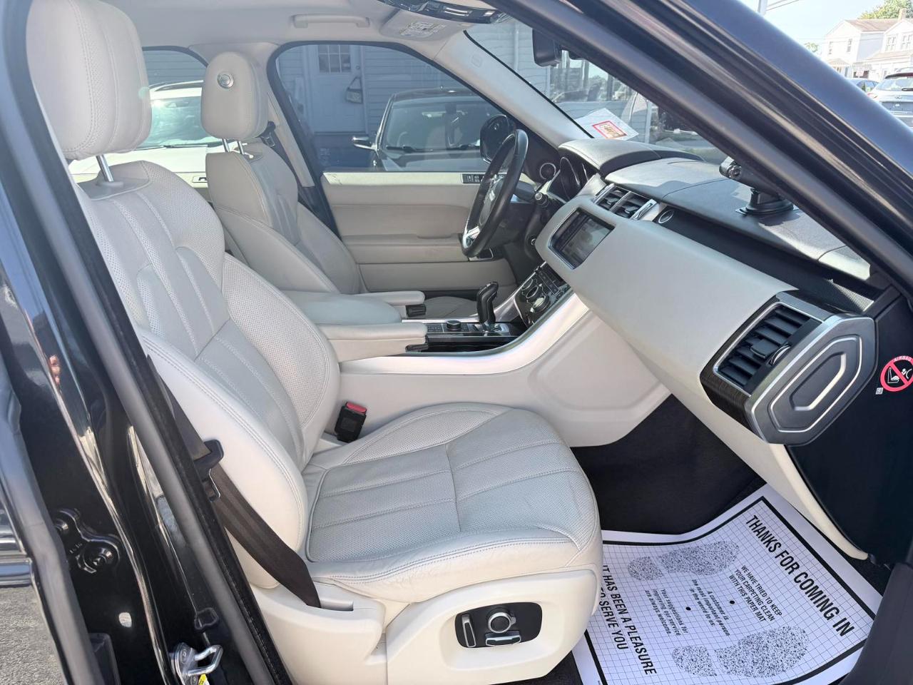 Land Rover Range Rover Sport 4WD 4dr V6 HSE 2016