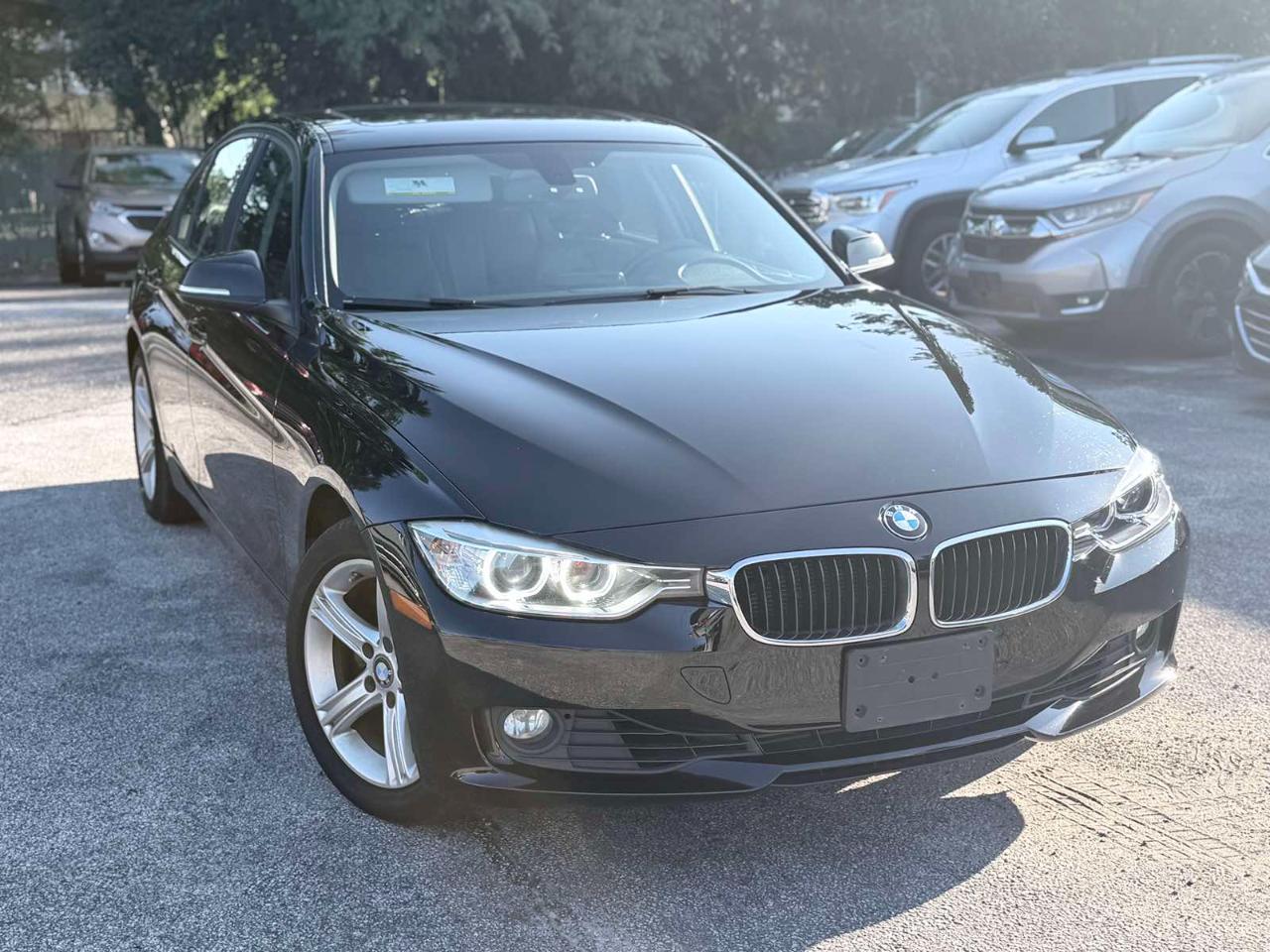 BMW 3 Series 4dr Sdn 328i xDrive AWD SULEV 2014