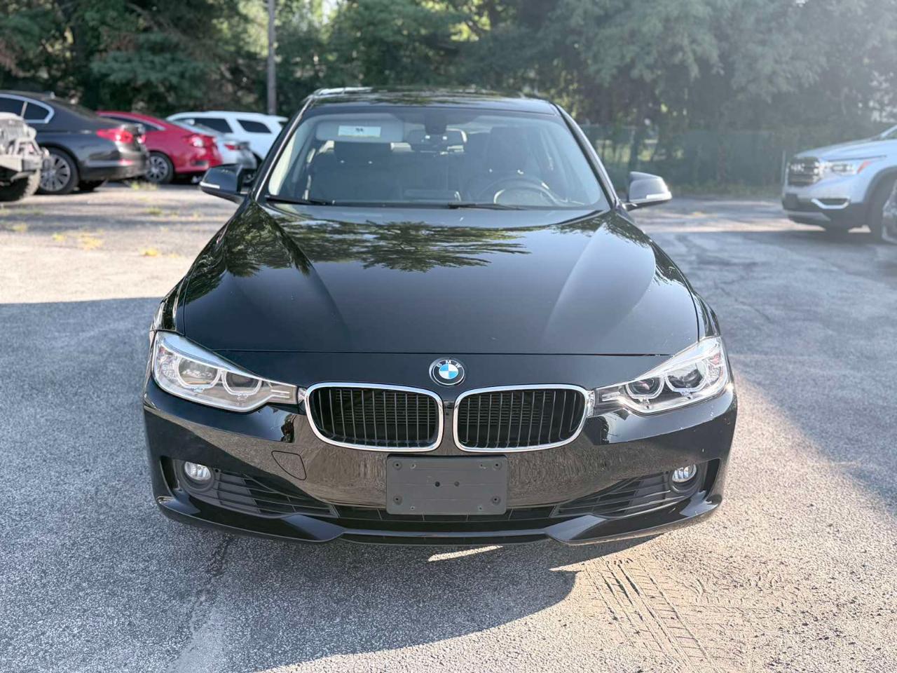 BMW 3 Series 4dr Sdn 328i xDrive AWD SULEV 2014