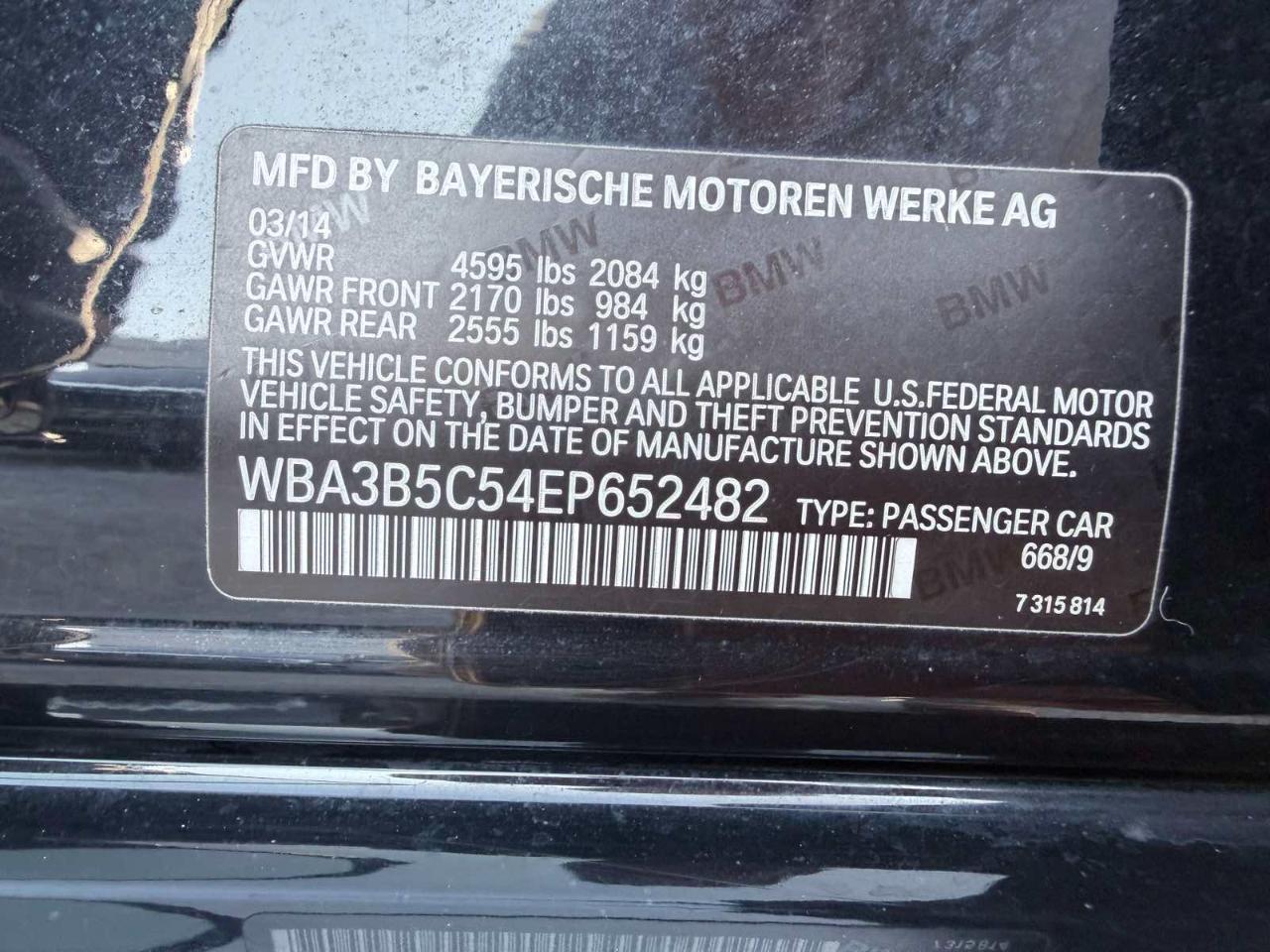 BMW 3 Series 4dr Sdn 328i xDrive AWD SULEV 2014