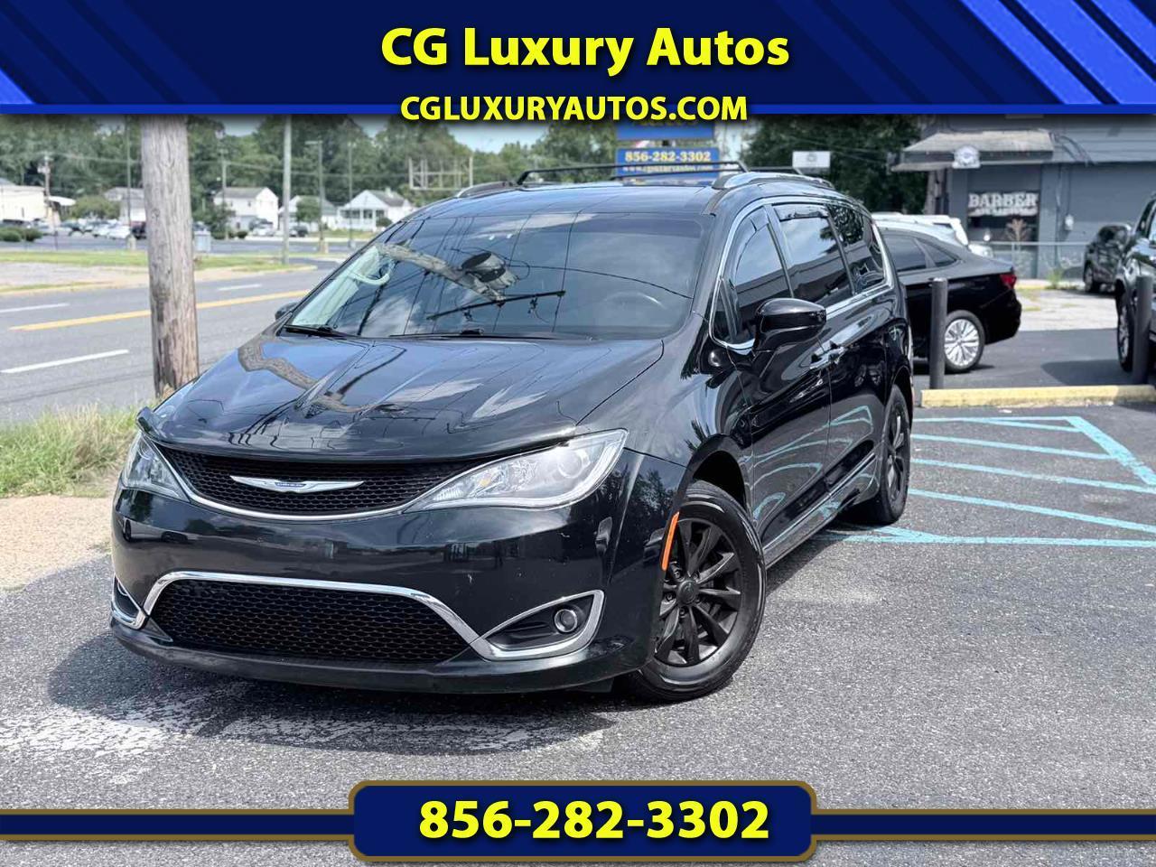 Chrysler Pacifica Touring L FWD 2019